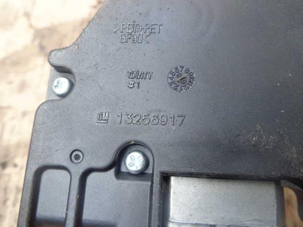 MOTEUR D ESSUIE GLACE ARRIERE OPEL ASTRA J 5PORTES - Vue 3